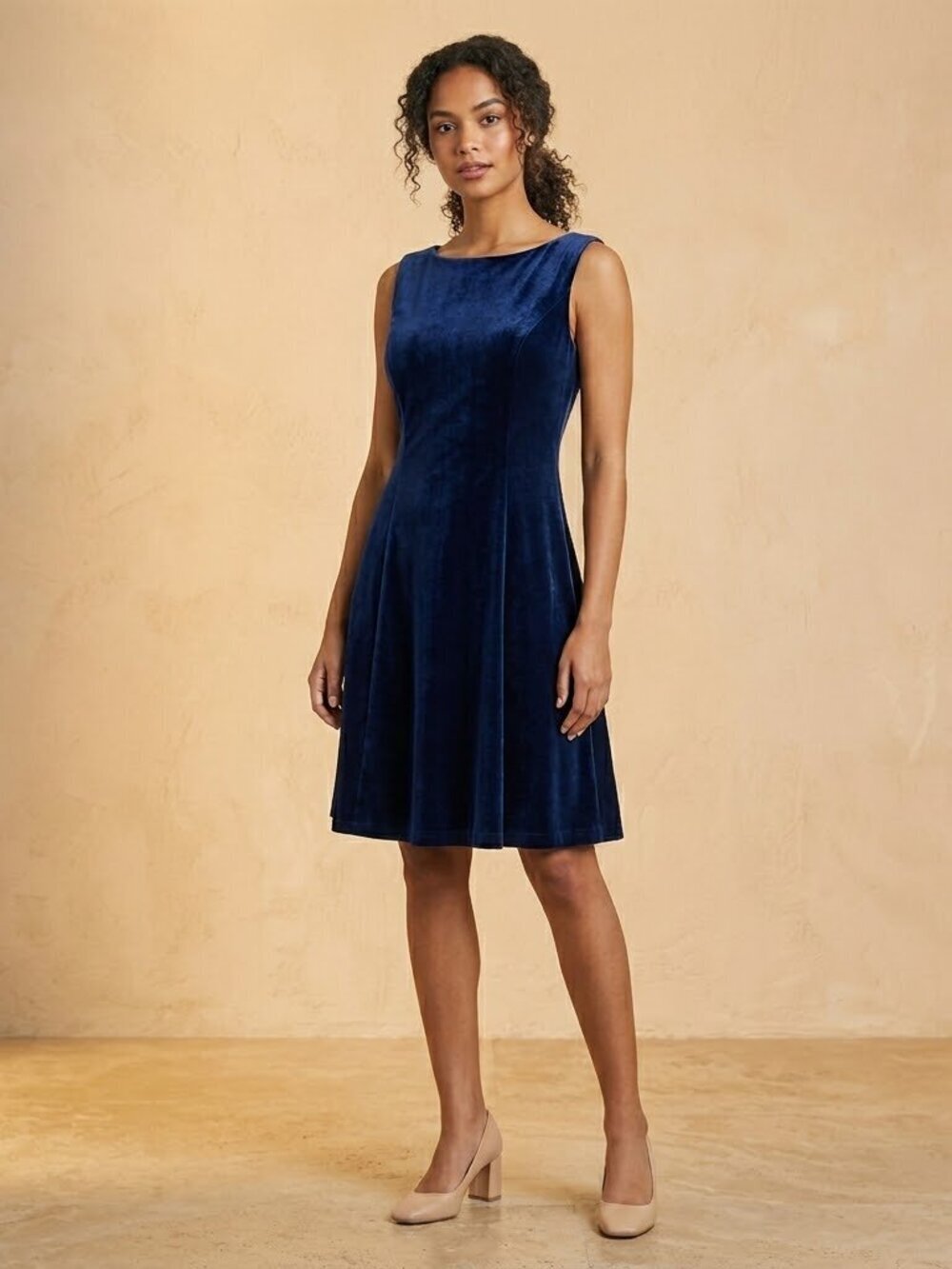 Gabby Skye Size 6 Cocktail dress